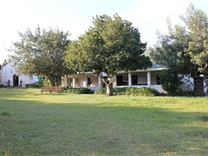 2.5 ha Farm in Ruiterbos