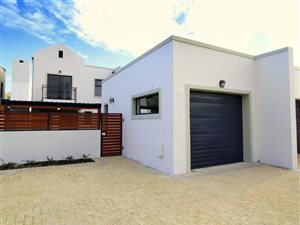 3 Bed Apartment in Croydon