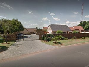 2 Bed Townhouse in Bonaero Park