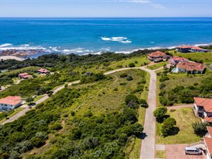 1128 m² Land available in Khamanga Bay