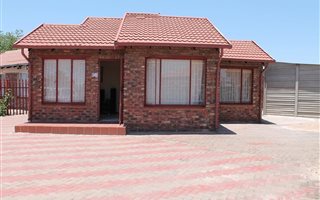 2 Bedroom House in Boitekong