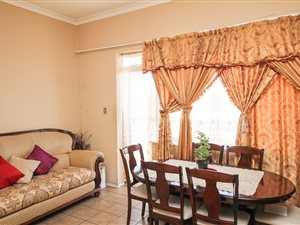 3 Bedroom Apartment in Sidwell