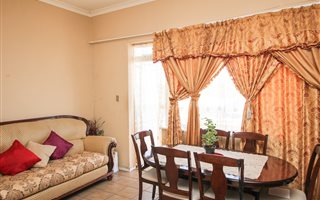 3 Bedroom Apartment in Sidwell