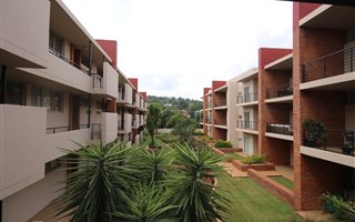 2 Bedroom Simplex in Monument Park