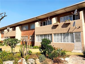 1 Bed Townhouse in Lambton