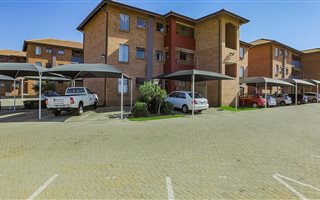 2 Bedroom Flat in Amberfield