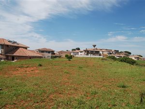 697 m² Land available in Illovo Beach
