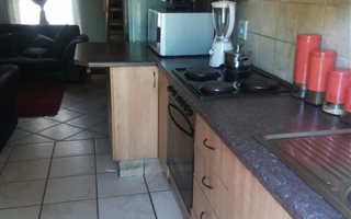 2 Bedroom Flat in Pretoria West