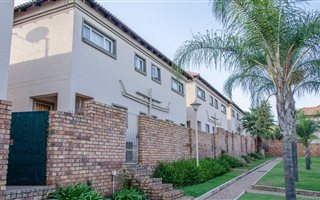 2 Bedroom Townhouse in Bergtuin