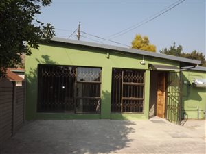 2 Bed Garden Cottage in Pretoria Gardens