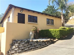3 Bed Townhouse in Amanzimtoti