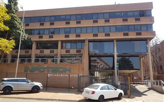 109 m² Commercial space in Hatfield