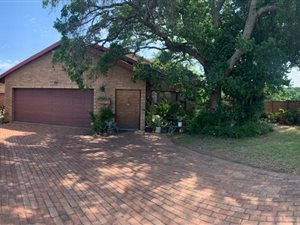 4 Bed House in Birdswood