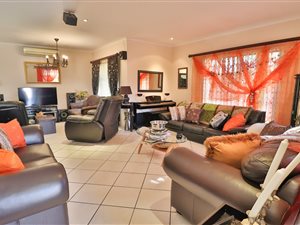 4 Bed House in Birdswood