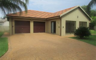 3 Bedroom House in Lephalale (Ellisras)