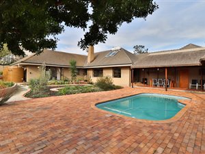 4 Bed House in Panorama