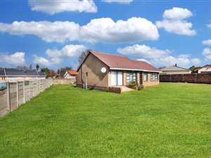 4 Bed House in Sharon Park