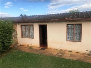 2 Bed House in Bombay Heights