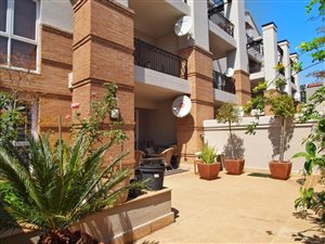 2 Bedroom Apartment in Elton Hill