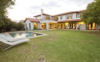 4 Bedroom House in Dainfern Golf Estate
