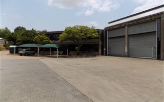 3703 m² Industrial space in Isando