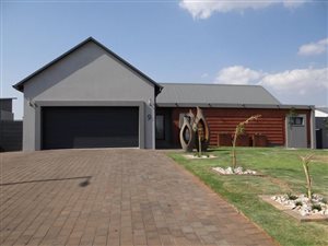 4 Bed House in Midstream Meadows