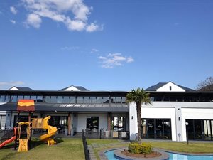 3 Bed Apartment in Bryanston