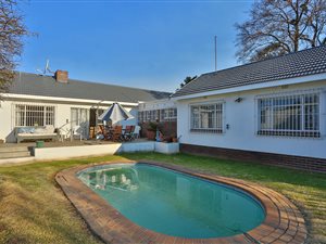 3 Bed House in Franklin Roosevelt Park