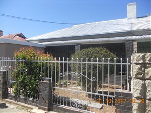 8 Bedroom House in Cradock
