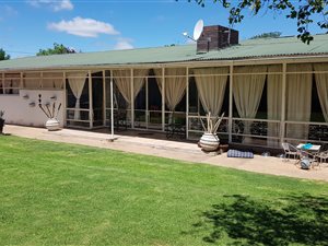 4 Bed House in Bergsig