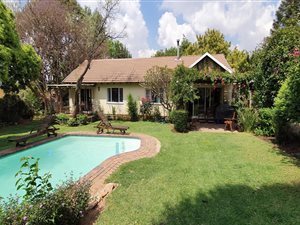 3 Bed House in Bromhof