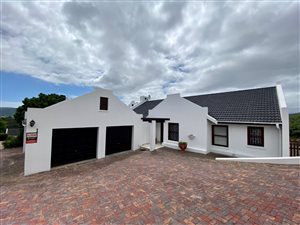 3 Bed House in Knysna Heights
