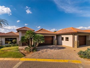 5 Bed House in Pecanwood