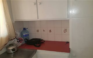1 Bedroom Flat in Kimberley Central