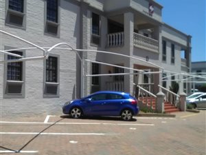 673 m² Office Space in Kelvin