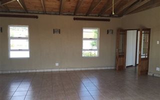 3 Bedroom House in Kamma Park