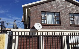 4 Bedroom House in Malabar