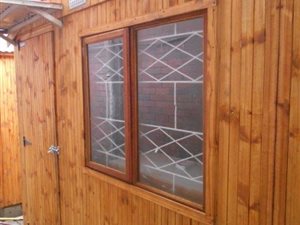 1 Bed Flat in Montclair