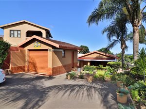 3 Bed House in Newlands West