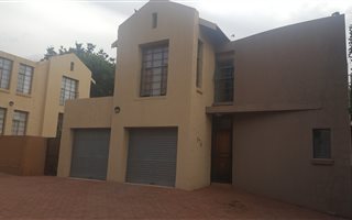 3 Bedroom House in Ninapark