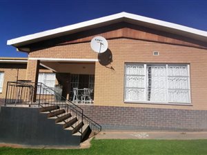 3675 m² Farm in Upington