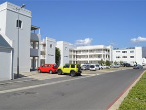 2 Bed Apartment in Nuutgevonden