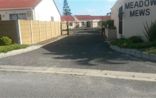 2 Bedroom House in Ottery