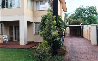 7 Bedroom House in Riviera