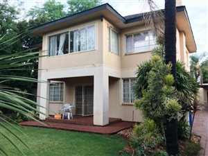 7 Bed House in Riviera