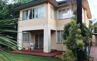 7 Bedroom House in Riviera