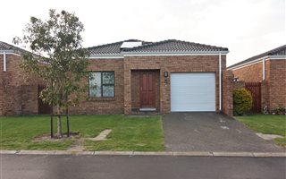 3 Bedroom House in Vredelust