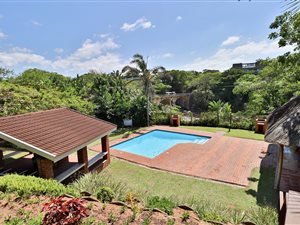 3 Bed Apartment in Uvongo