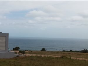 888 m² Land available in Le Grand Golf Estate