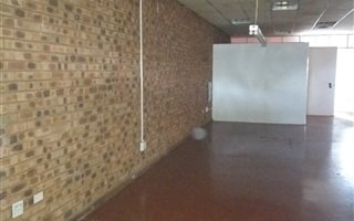 143 m² Office Space in Secunda